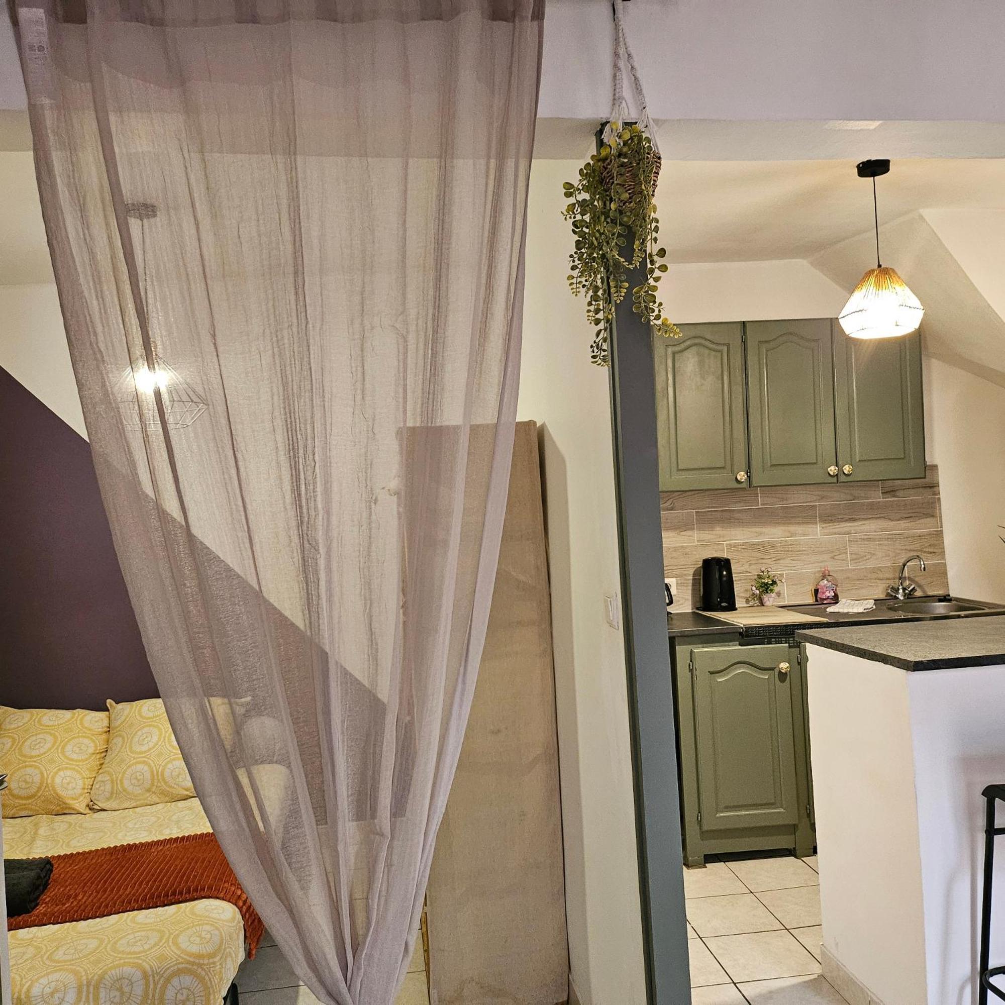 3 Studios, Centre De La Bastide St Louis قرقشونه المظهر الخارجي الصورة