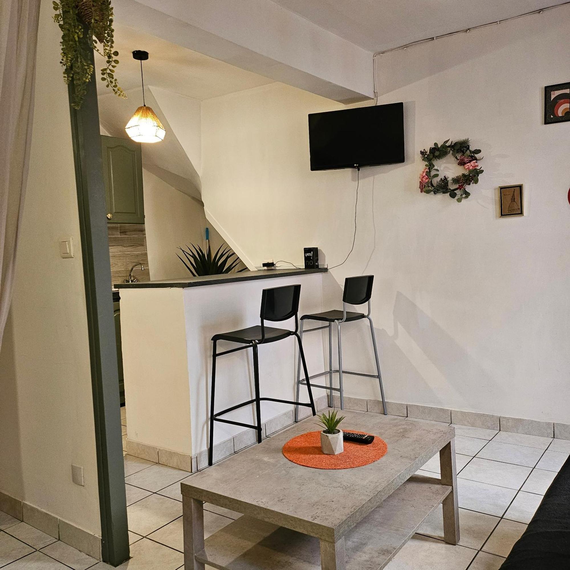 3 Studios, Centre De La Bastide St Louis قرقشونه المظهر الخارجي الصورة